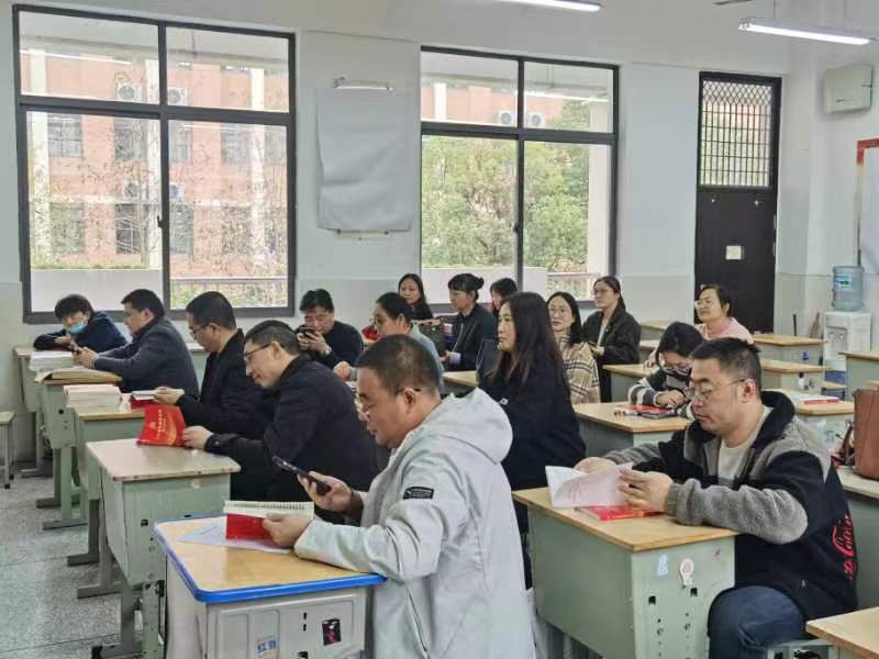 说明: E:\xjx\2022\财贸系党支部主题党日活动11.18\财贸系党支部主题党日活动11.18\mmexport1668859118136.jpg